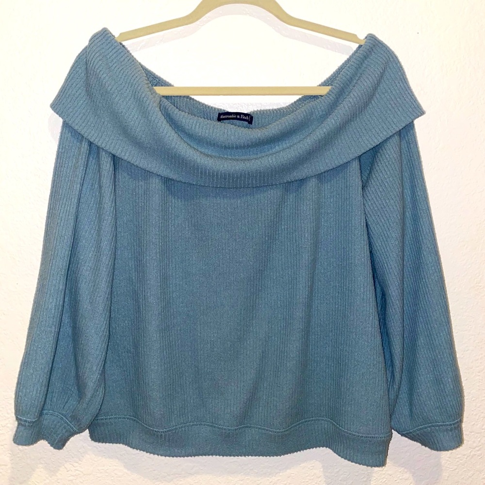 Blue off the shoulder a&f sweater